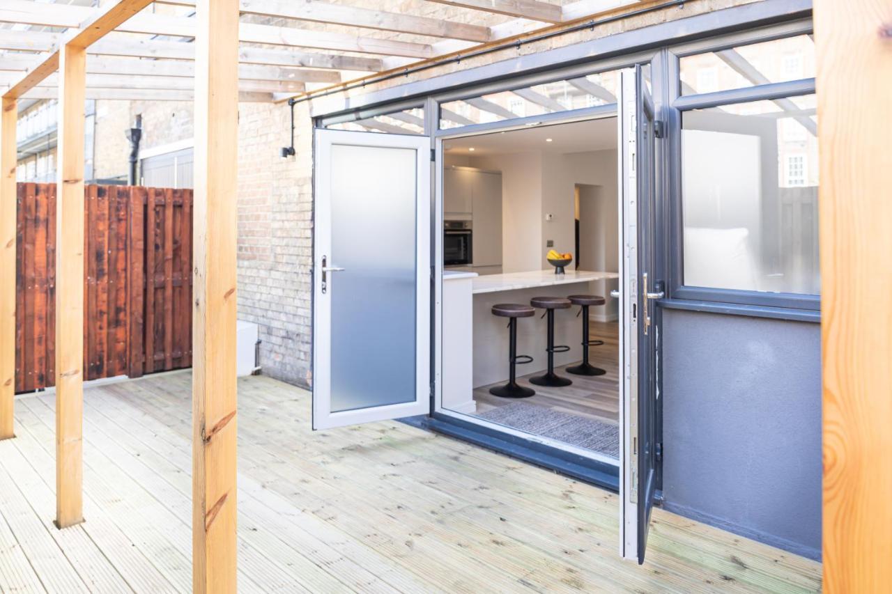 Amazing New Spacious In Se1 London